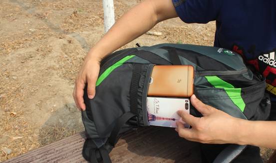 能盛好背 城市戶外背一個小容量功能包不是大材小用而是讓自己更享受 多特futura28L透氣登山包