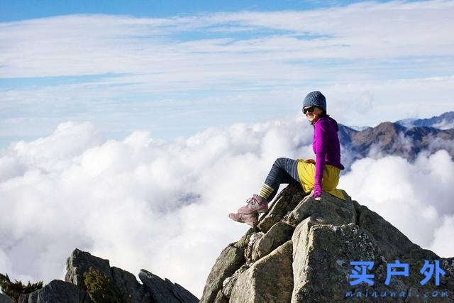 天氣越來越冷,戶外運動時應該怎么按分層穿衣服?