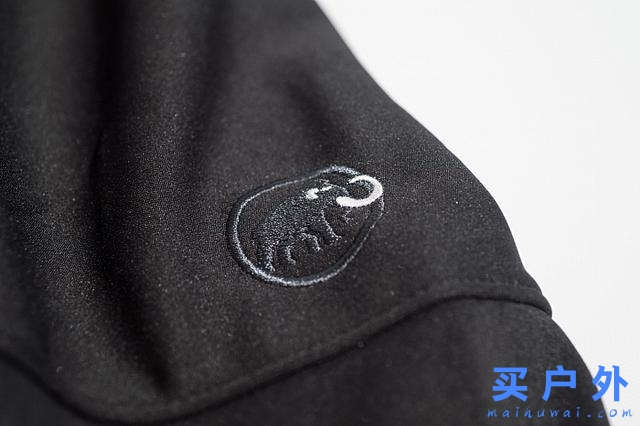 入手吳彥祖同款MAMMUT猛犸象極限軟殼，帥氣開箱