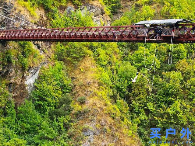 新西蘭南島自由行,教你新西蘭南島自駕、爬福克斯冰河、去皇后鎮高空跳傘