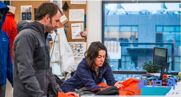 一件始祖鳥Alpha SV硬殼沖鋒衣是如何誕生的？