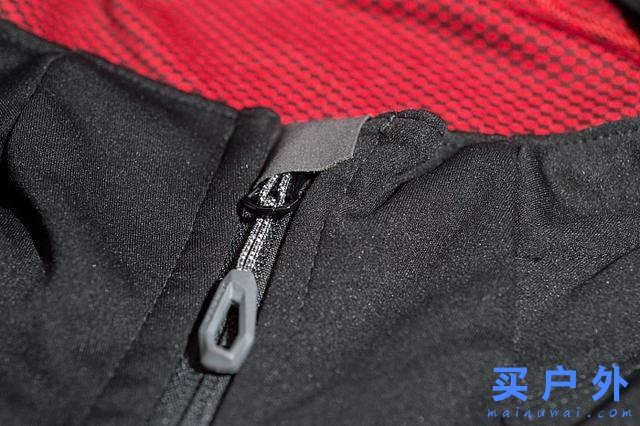 入手吳彥祖同款MAMMUT猛犸象極限軟殼,帥氣開箱