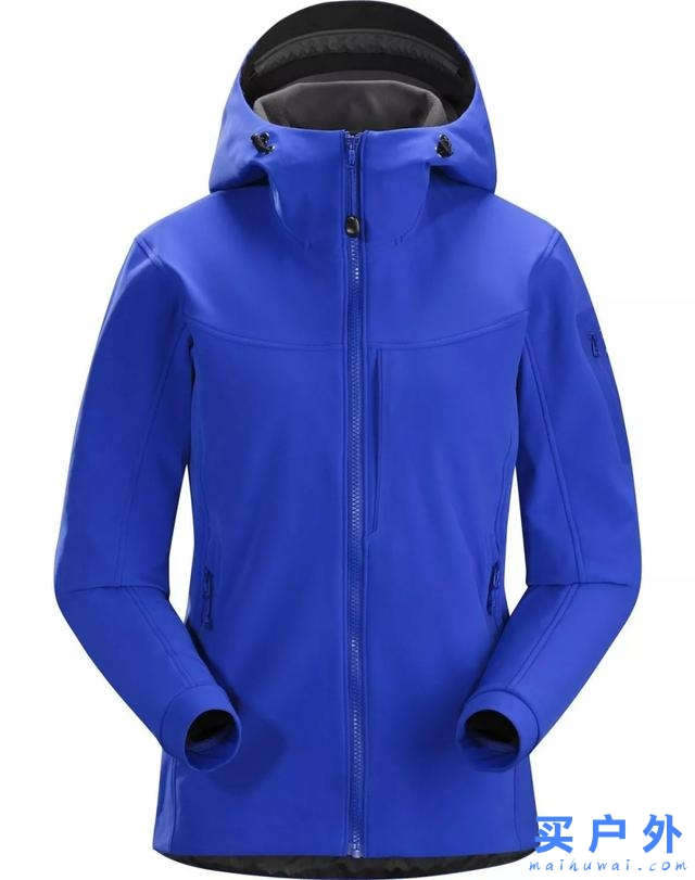 始祖鳥擁有不同的軟殼服裝,選對軟殼從容應對多變氣候