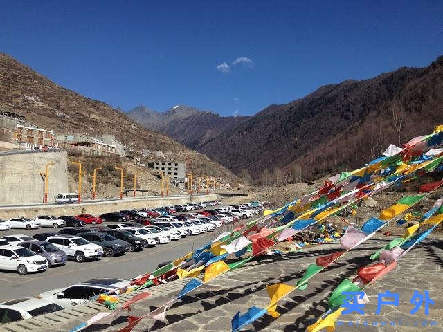 四川,獨闖四姑娘山二峰5276m全紀錄