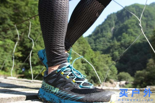 輕量級(jí)La Sportiva越野跑鞋實(shí)測(cè),路跑與越野跑兼?zhèn)涞娜芘苄? title=