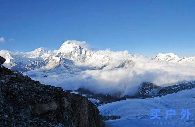 低調奢華，腳穿德國LOWA戶外鞋海外攀登大挑戰