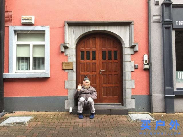 愛爾蘭自駕攻略,一篇告訴你上路資訊、交通規則、租車須知和必走路線