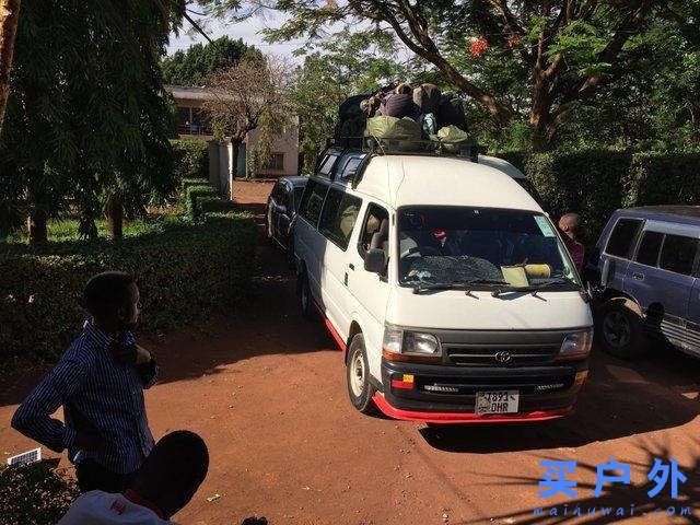 登上坦桑尼亞非洲第一高峰乞力馬扎羅山之夢