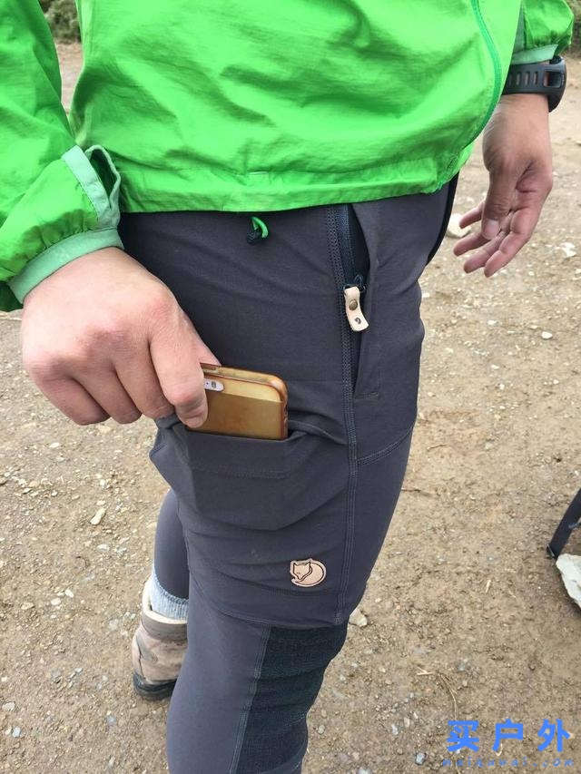 北極狐Fjallraven不愧為皇家指定戶外品牌，這條戶外褲就能看出來