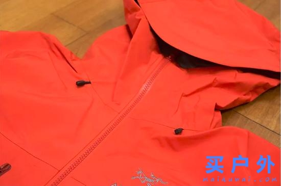 始祖鳥Alpha SV沖鋒衣和始祖鳥Beta AR沖鋒衣有什么不同?