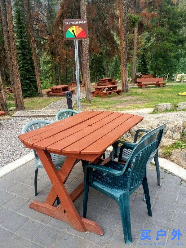 加拿大荒漠之境,行走在杰士伯國家公園坐纜車一日徒步行