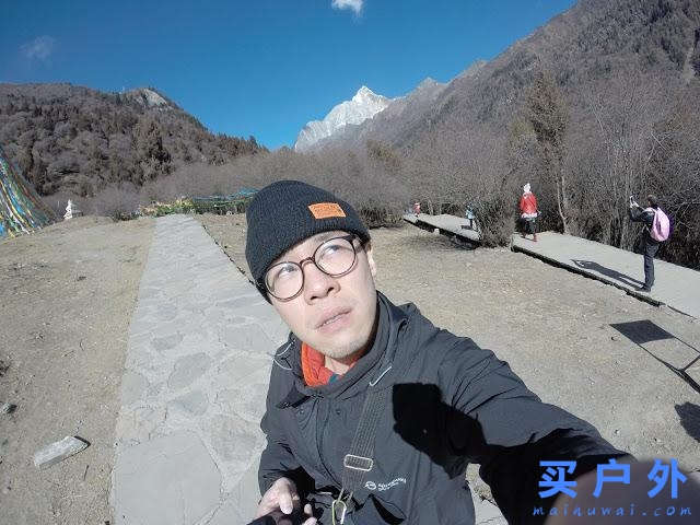 四川,獨闖四姑娘山二峰5276m全紀錄