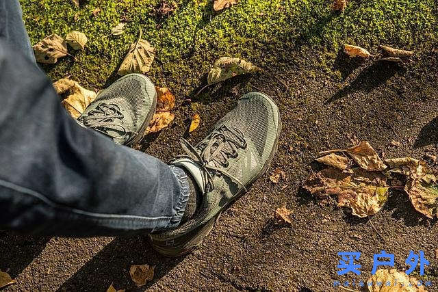 挑戰(zhàn)輕盈穿著感，Salomon薩洛蒙登山戶外鞋實(shí)穿分享