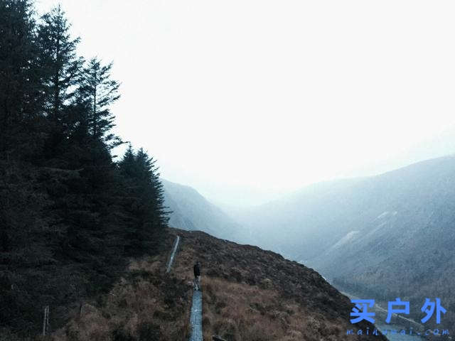 愛爾蘭自駕攻略,一篇告訴你上路資訊、交通規則、租車須知和必走路線