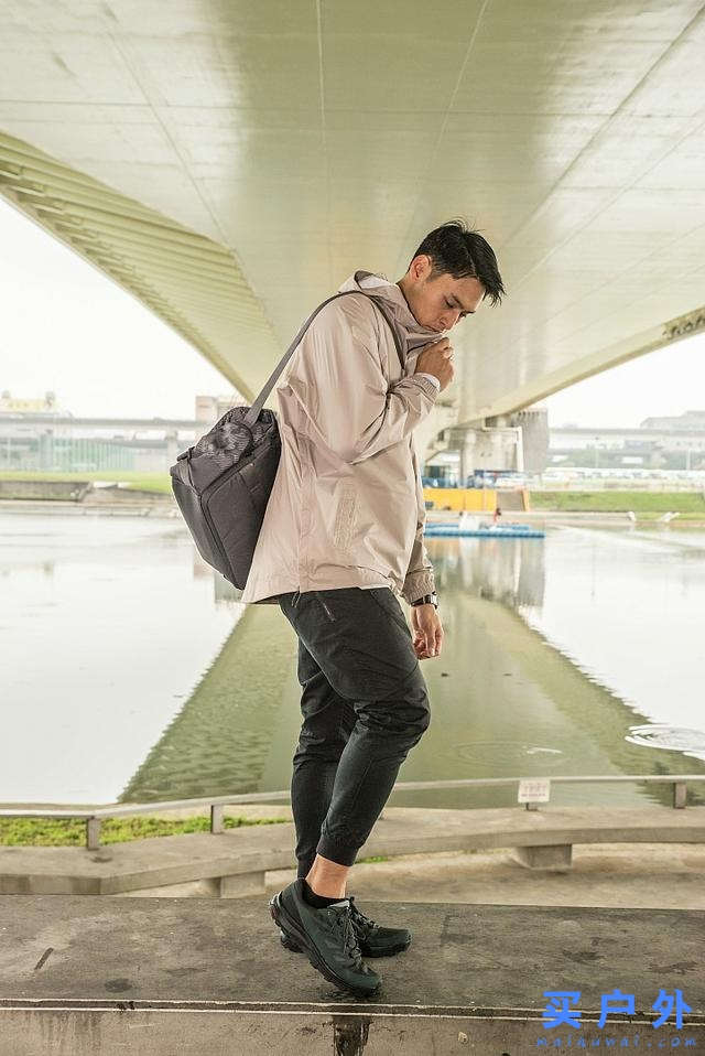 挑戰(zhàn)輕盈穿著感，Salomon薩洛蒙登山戶外鞋實(shí)穿分享