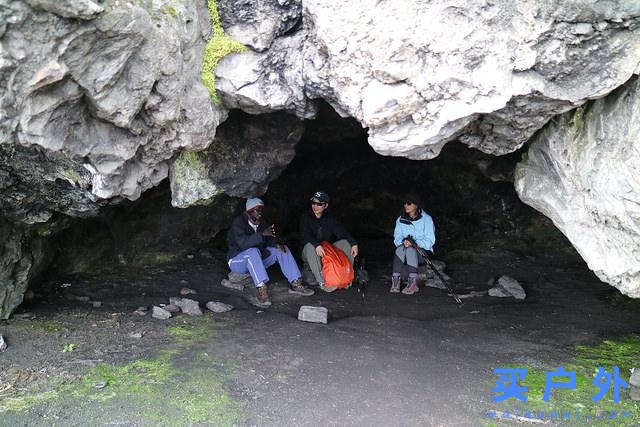 登上坦桑尼亞非洲第一高峰乞力馬扎羅山之夢