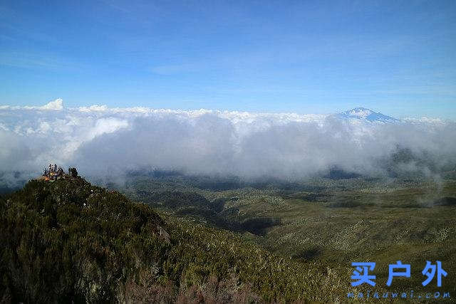 登上坦桑尼亞非洲第一高峰乞力馬扎羅山之夢