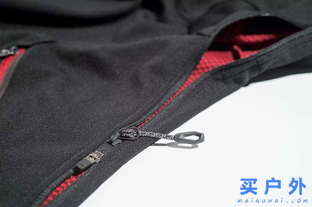 入手吳彥祖同款MAMMUT猛犸象極限軟殼,帥氣開箱