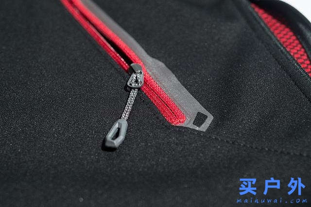 入手吳彥祖同款MAMMUT猛犸象極限軟殼,帥氣開箱