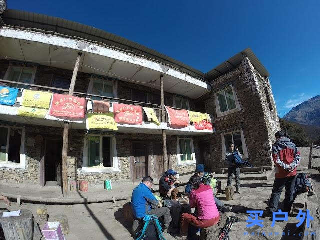 四川,獨闖四姑娘山二峰5276m全紀錄