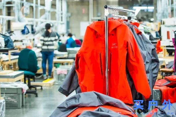 一件始祖鳥Alpha SV硬殼沖鋒衣是如何誕生的？