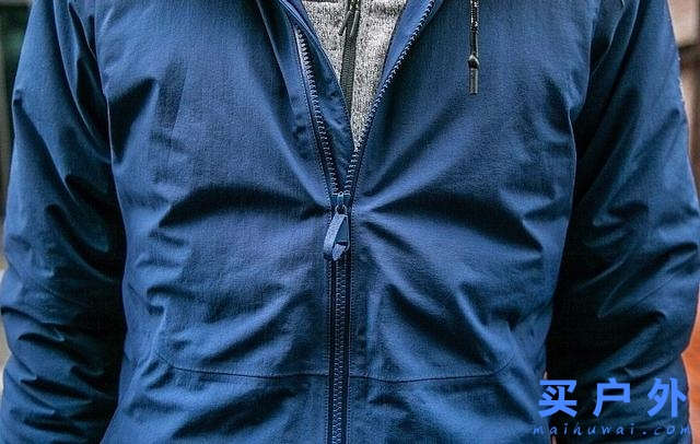帥氣征服濕冷天氣,四款保暖外套始祖鳥Arc'teryx羽絨服和棉服開箱實穿！
