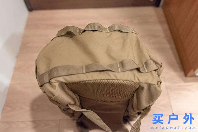 神秘農場Mystery Ranch背包開箱防水測試