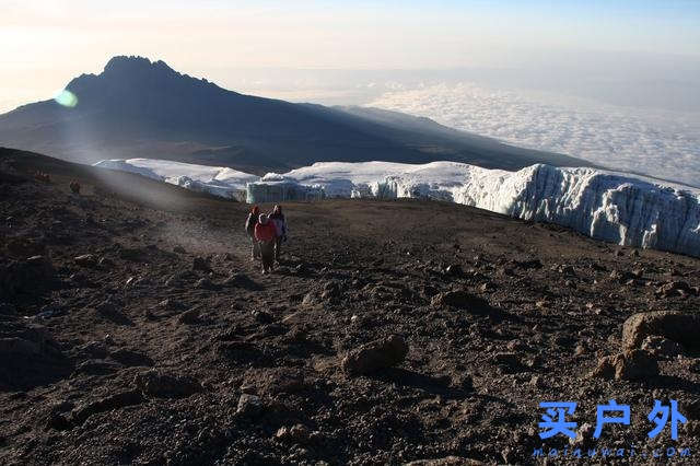 非洲有雪? 認識非洲第一高峰乞力馬扎羅
