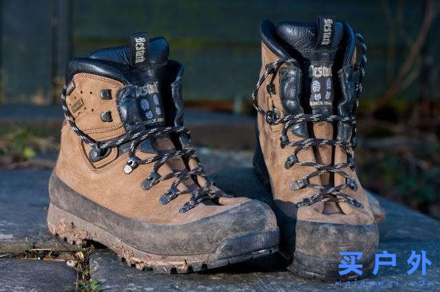 女生全皮登山靴的戶外品牌選擇,Keen、Bestard、Asolo、Scarpa、Lowa