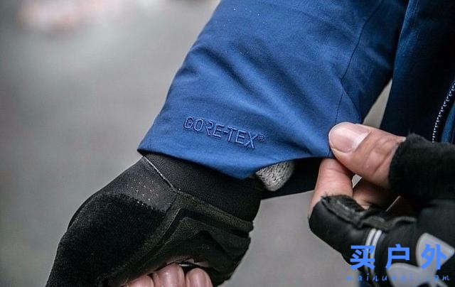 帥氣征服濕冷天氣,四款保暖外套始祖鳥Arc'teryx羽絨服和棉服開箱實穿！