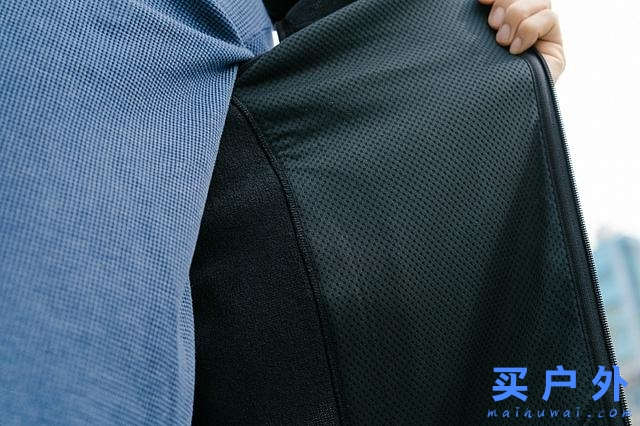 三款人氣始祖鳥Arcteryx保暖背心實穿分享，買件鳥裝好過冬