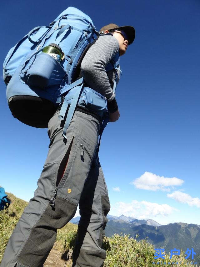 Fjallraven瑞典北極狐戶外夾克實(shí)測(cè)，防風(fēng)保暖又耐磨透氣