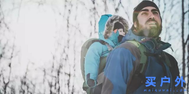 冬天戶外活動不用穿太多,輕薄反而更保暖