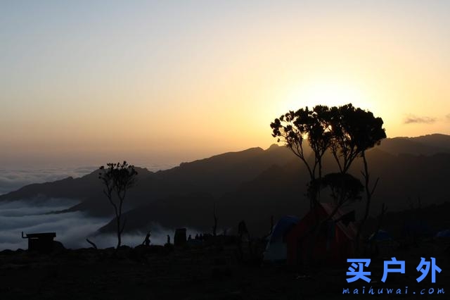 非洲有雪? 認識非洲第一高峰乞力馬扎羅