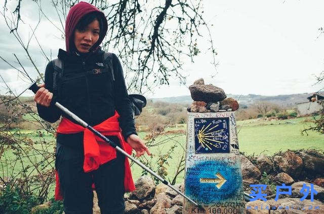 西班牙朝圣之路，走過風雪冰雨的蜜月旅行