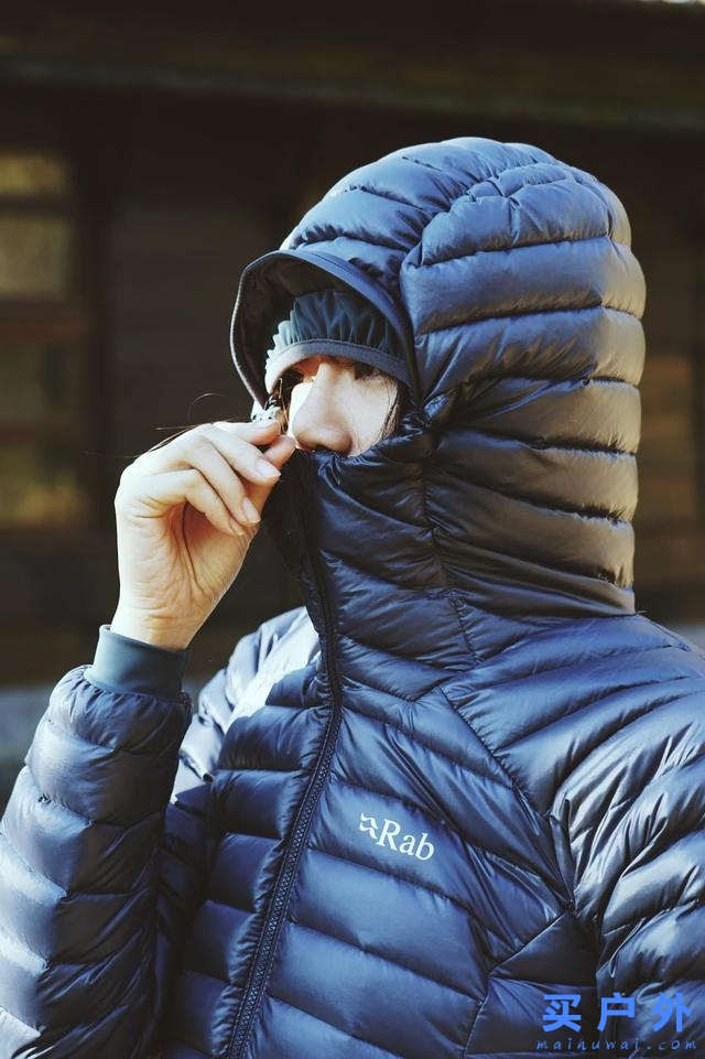 戶外四季必備，Rab防水輕量化排骨羽絨服測評