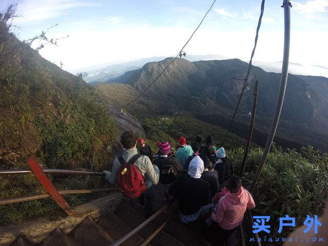 斯里蘭卡,在亞當(dāng)峰遇見(jiàn)的朝圣者們