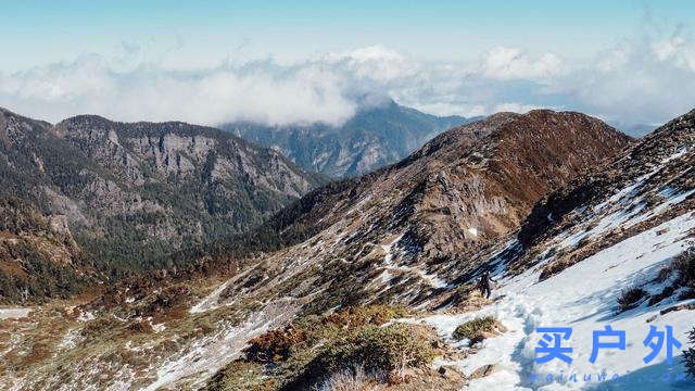 爬山這么累又無(wú)聊為什么還要爬？