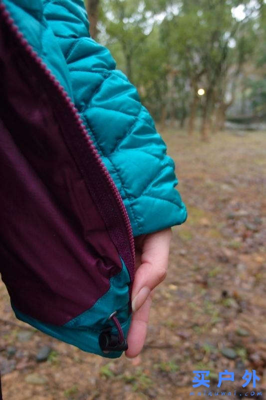 把原先的羽絨服汰換掉啦，以后上山就靠這件The North Face ThermoBall北面保暖棉服外套