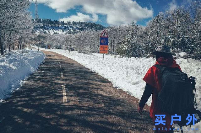 西班牙朝圣之路，走過風雪冰雨的蜜月旅行