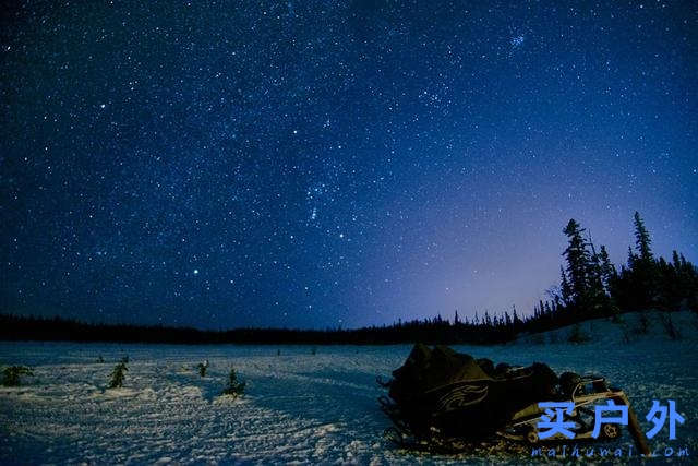 加拿大黃刀鎮極光村除了看炫目的極光,還能怎么玩?