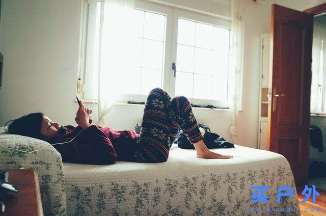 西班牙朝圣之路，走過風雪冰雨的蜜月旅行