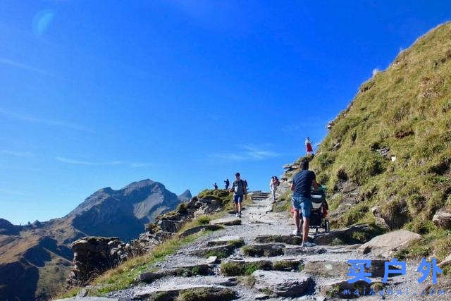 瑞士自由行，從菲斯特走向巴克普湖的徒步路線