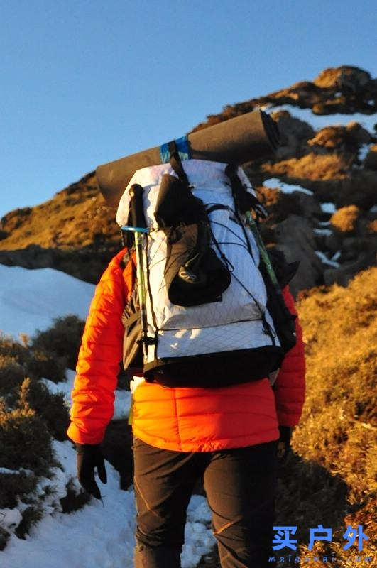 寒流來襲，英國戶外品牌Rab棉服保暖外套測評