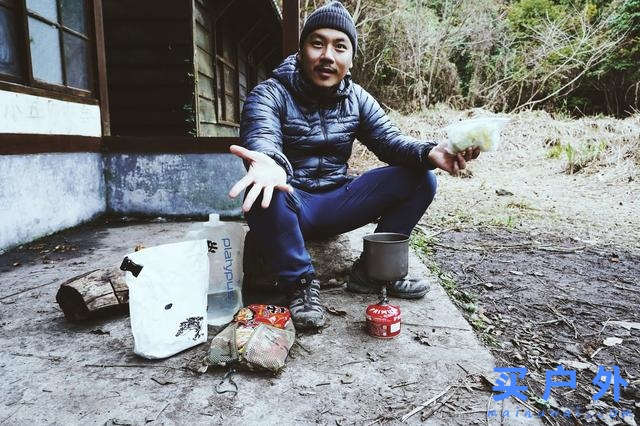 戶外四季必備，Rab防水輕量化排骨羽絨服測評