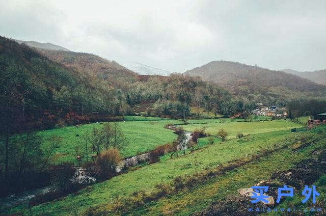 西班牙朝圣之路，走過風雪冰雨的蜜月旅行
