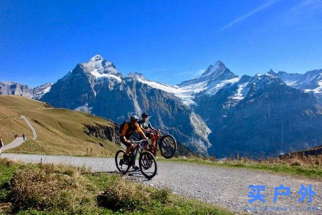 瑞士自由行，從菲斯特走向巴克普湖的徒步路線