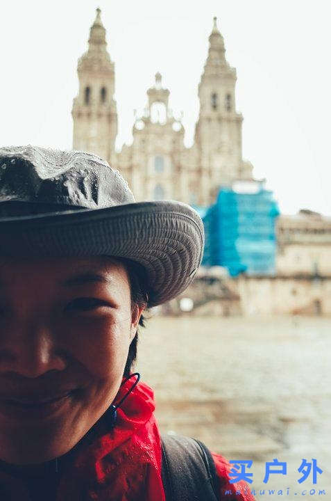 西班牙朝圣之路，走過風雪冰雨的蜜月旅行