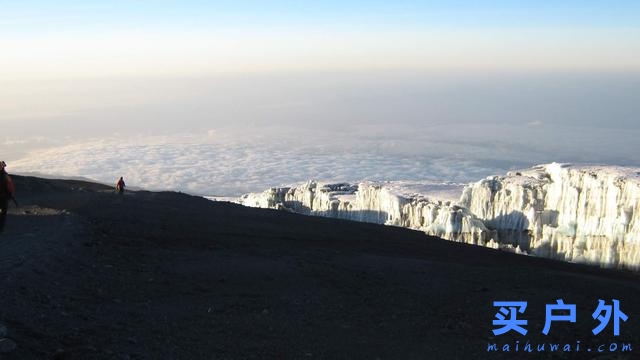 非洲有雪? 認識非洲第一高峰乞力馬扎羅