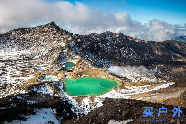 穿著Lowa多功能戶外鞋,探索群山峻嶺之間